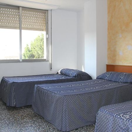Hostal Mengual Gandia Bilik gambar