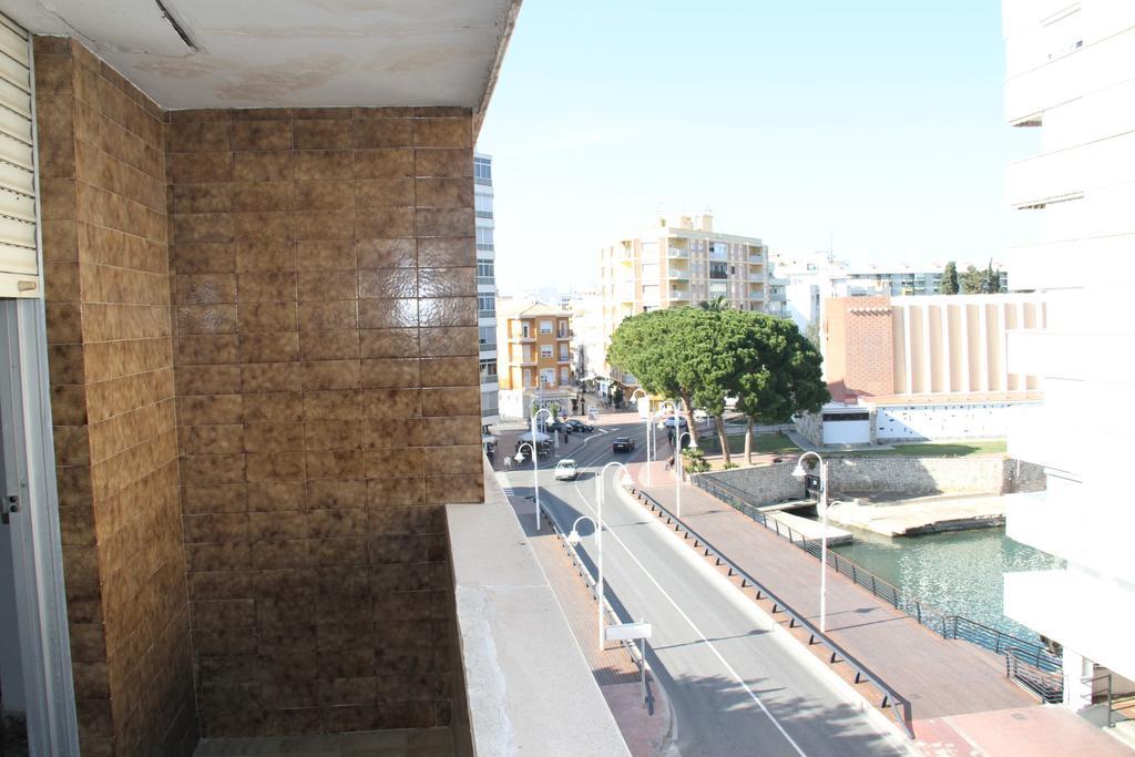 Hostal Mengual Gandia Luaran gambar